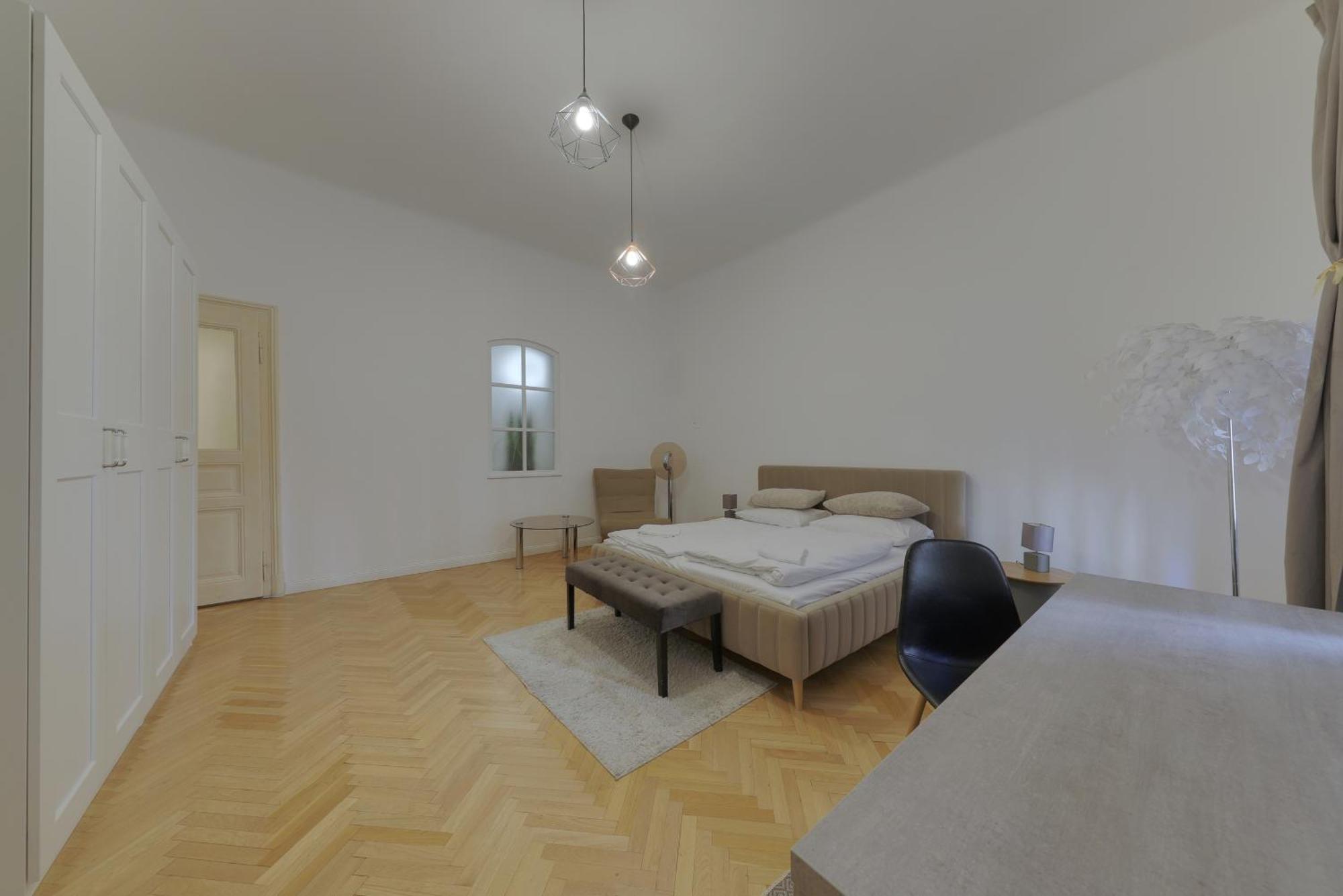 Beautiful Condo At The Old Town براتسيلافا المظهر الخارجي الصورة