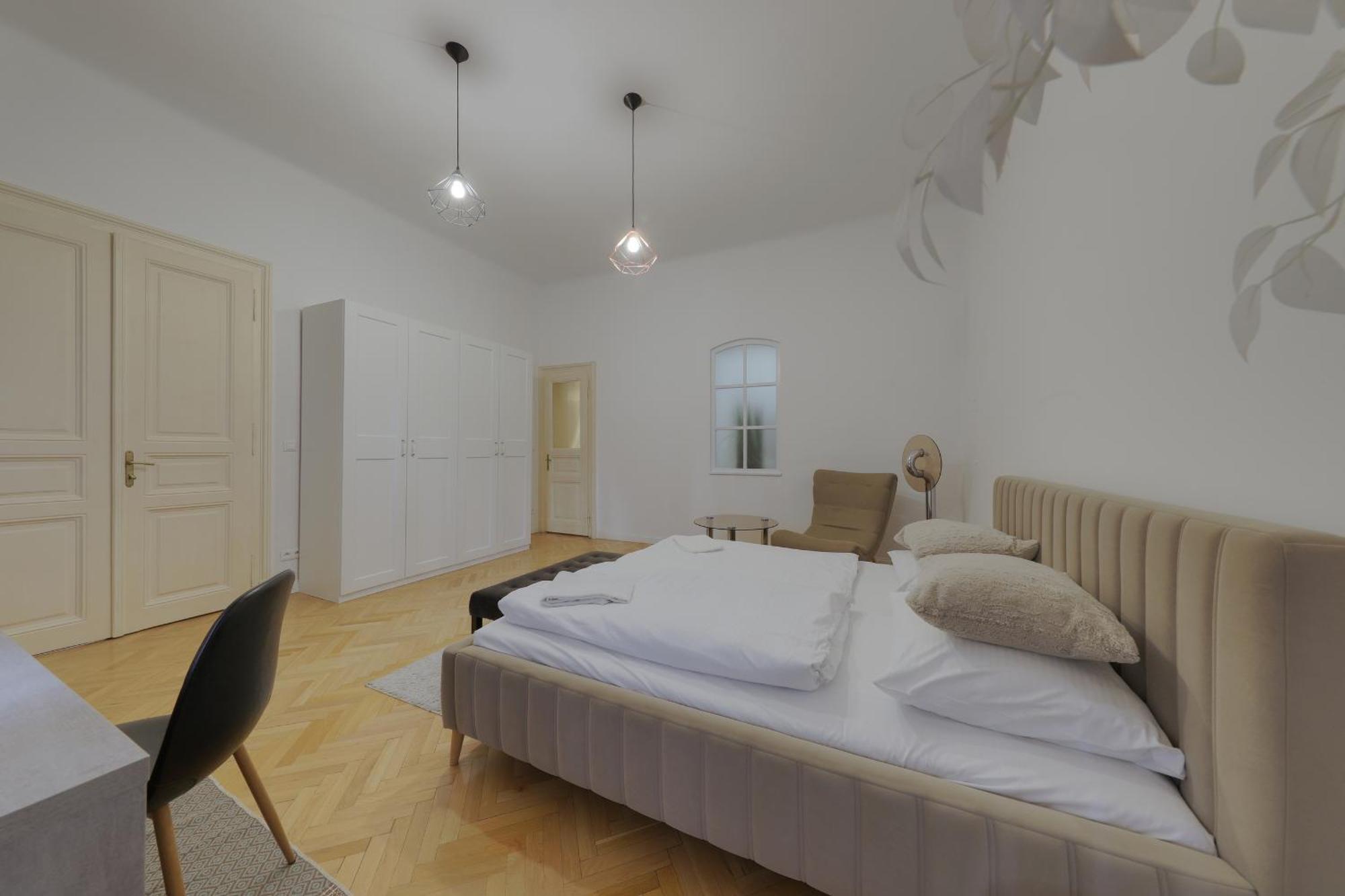 Beautiful Condo At The Old Town براتسيلافا المظهر الخارجي الصورة