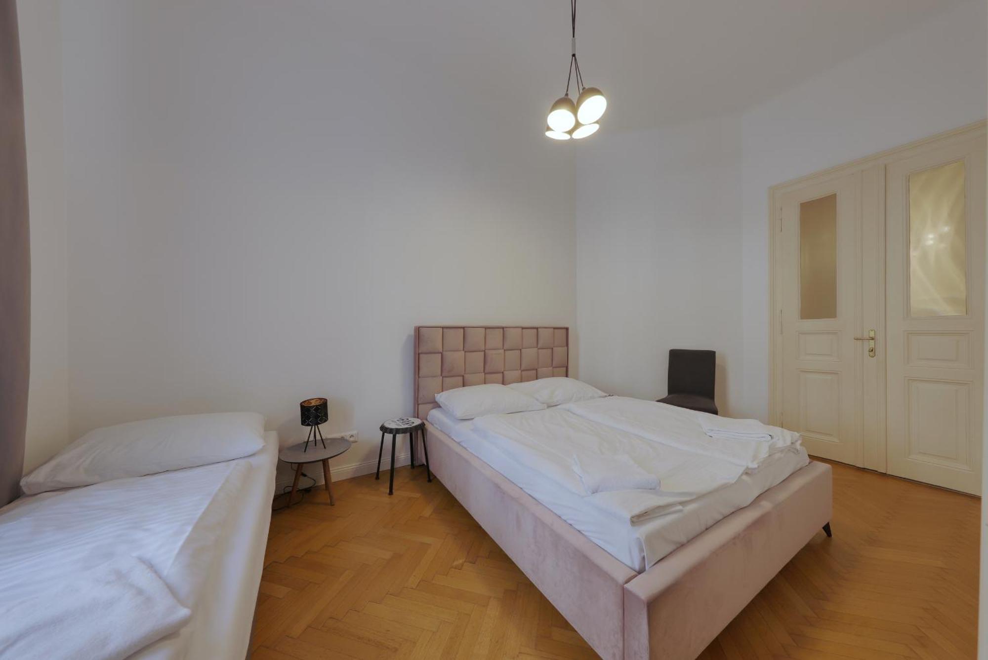 Beautiful Condo At The Old Town براتسيلافا المظهر الخارجي الصورة